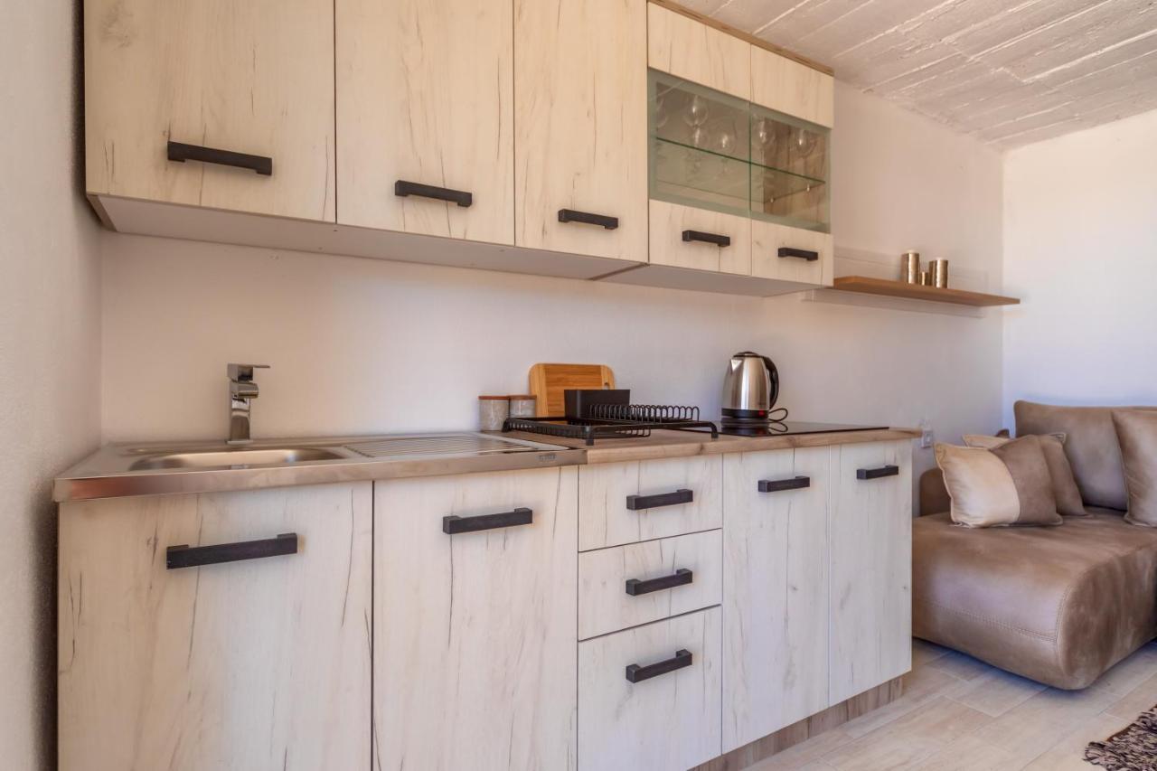 Apartman Sara บาร์ ภายนอก รูปภาพ