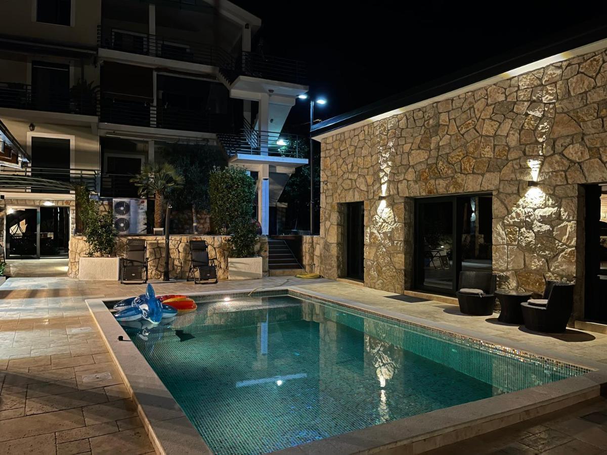 Apartman Sara บาร์ ภายนอก รูปภาพ