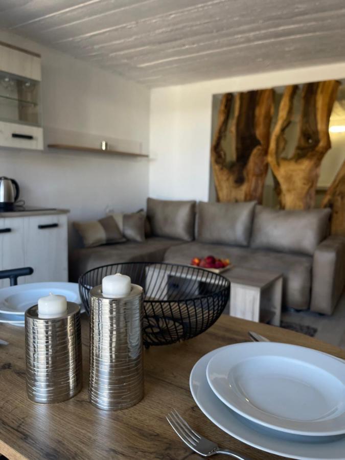 Apartman Sara บาร์ ภายนอก รูปภาพ