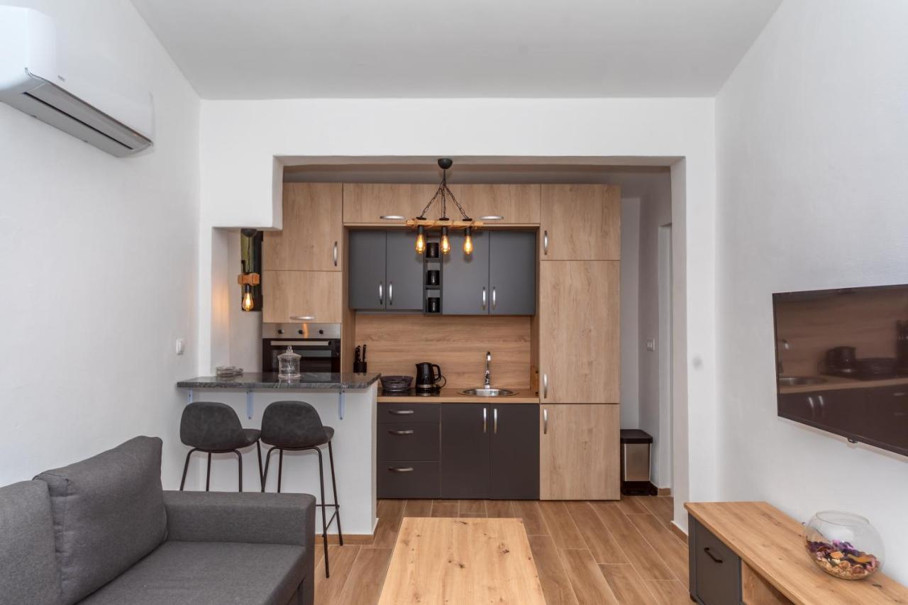 Apartman Sara บาร์ ภายนอก รูปภาพ
